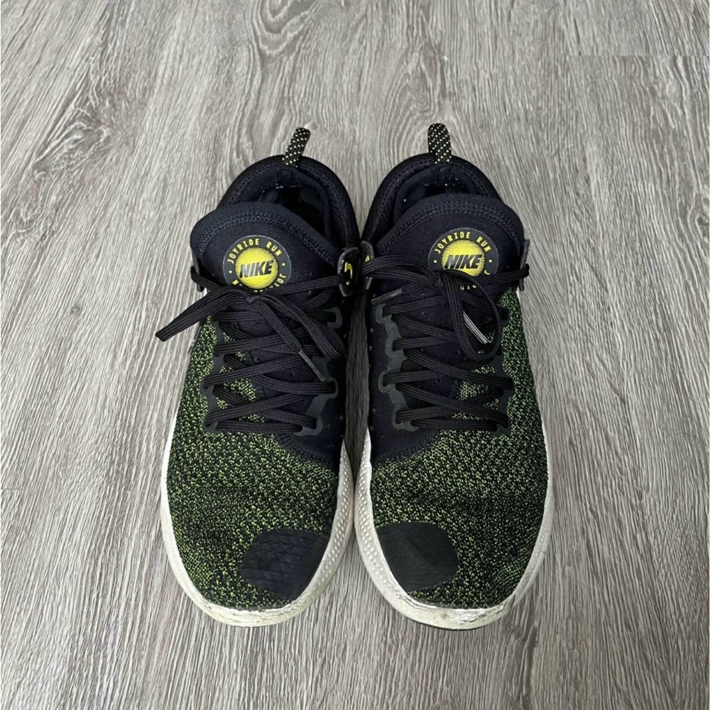 Nike Men’s Joyride Flyknits Size 9.5